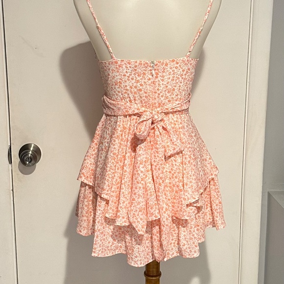 Francesca's‎ - Clarissa Floral ROMPER - Size S. - Picture 2 of 15